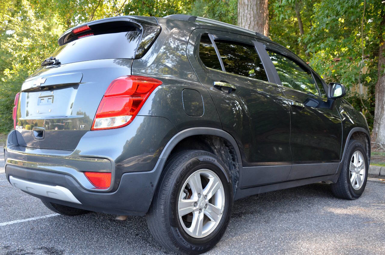 Used 2018 Chevrolet Trax LT w/ LT Convenience Package image 7