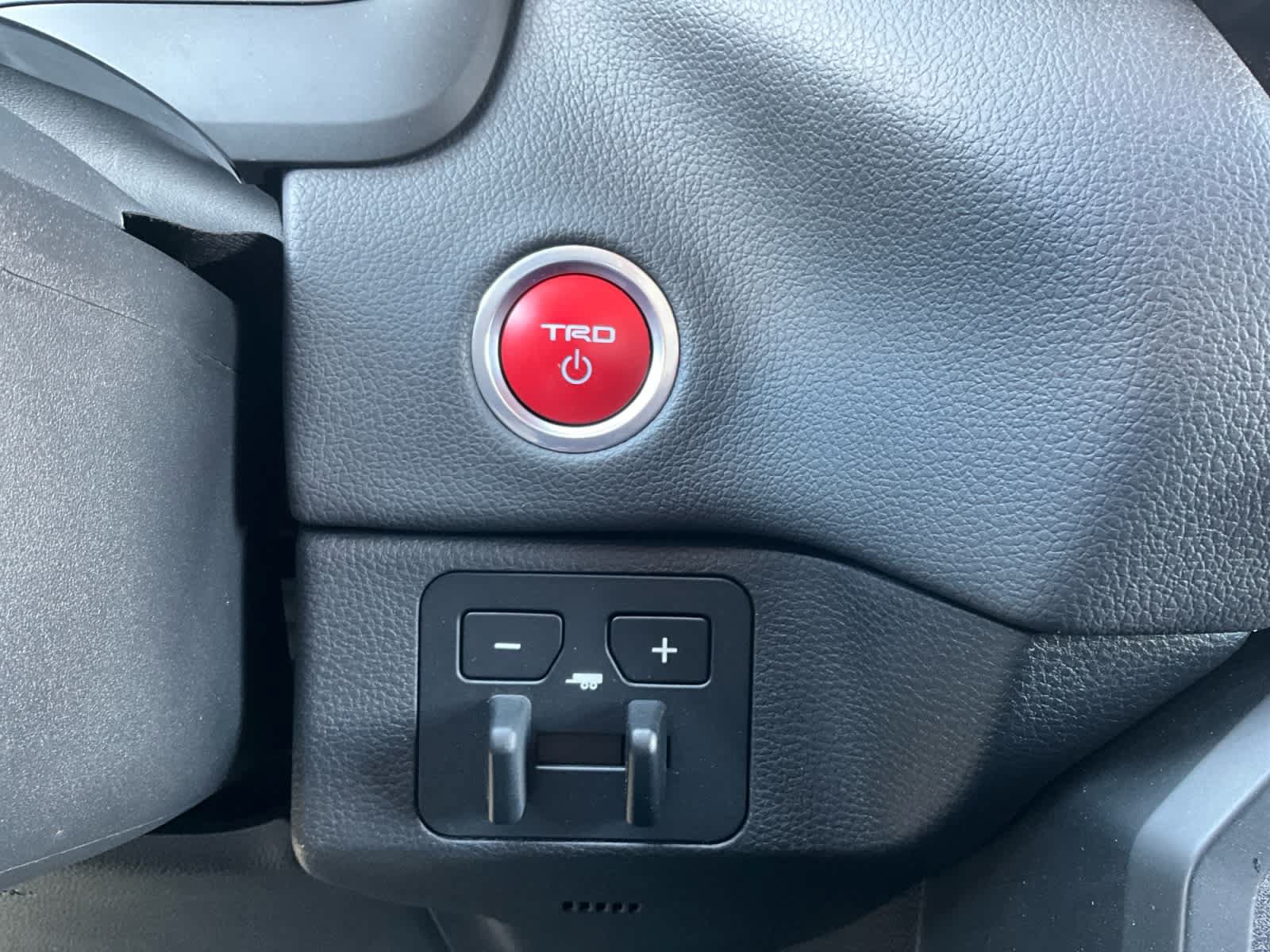 Used 2023 Toyota Tundra TRD Pro AWD/4WD image 15