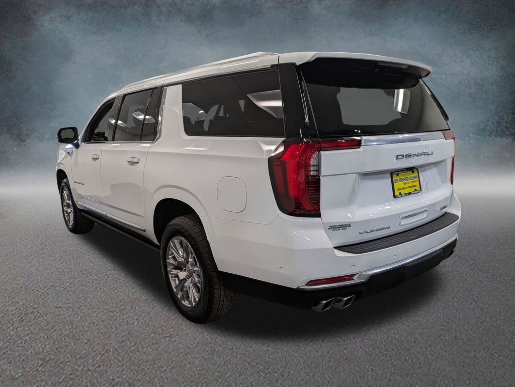 Used 2026 GMC Yukon XL Denali w/ Sun & Power Step Package AWD/4WD image 7