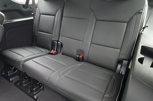 New 2026 Chevrolet Suburban Premier AWD/4WD image 17