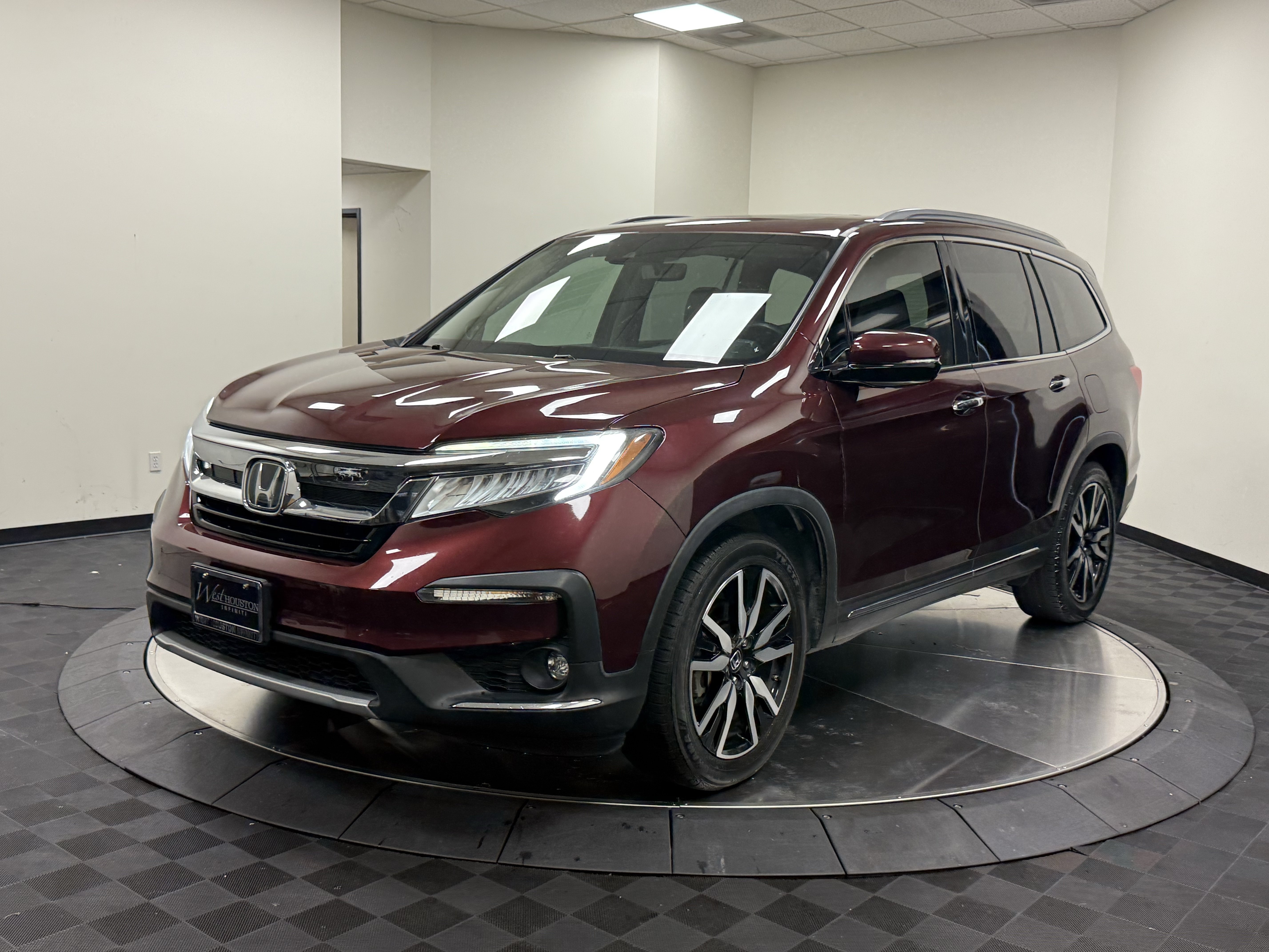 Used 2022 Honda Pilot Touring image 3