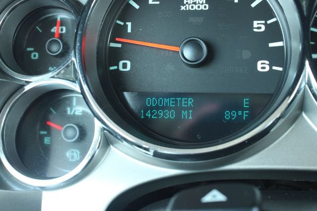 Used 2011 Chevrolet Silverado 1500 LT w/ All-Star Edition AWD/4WD image 24
