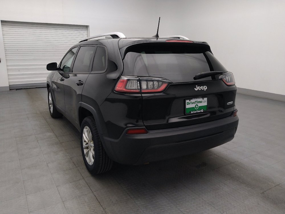 Used 2020 Jeep Cherokee Latitude FWD image 5