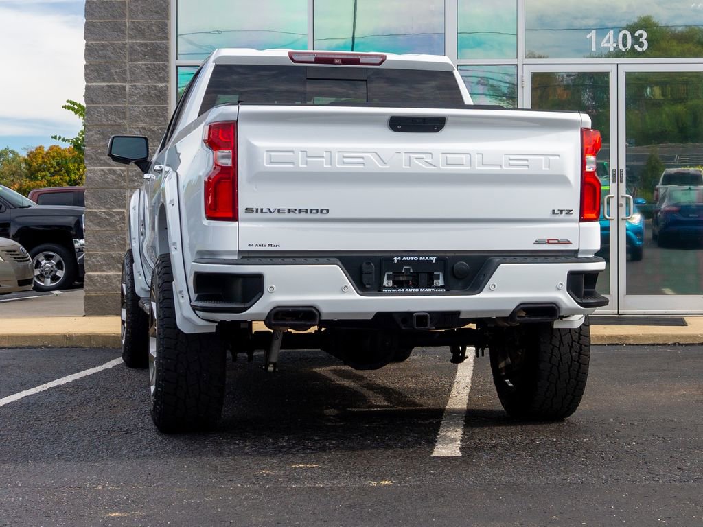 Used 2019 Chevrolet Silverado 1500 LTZ w/ LTZ Premium Package image 10
