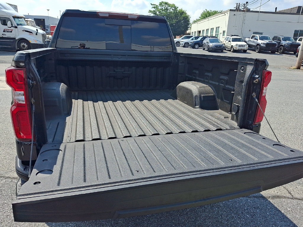 Used 2022 Chevrolet Silverado 1500 RST w/ Convenience Package II AWD/4WD image 29