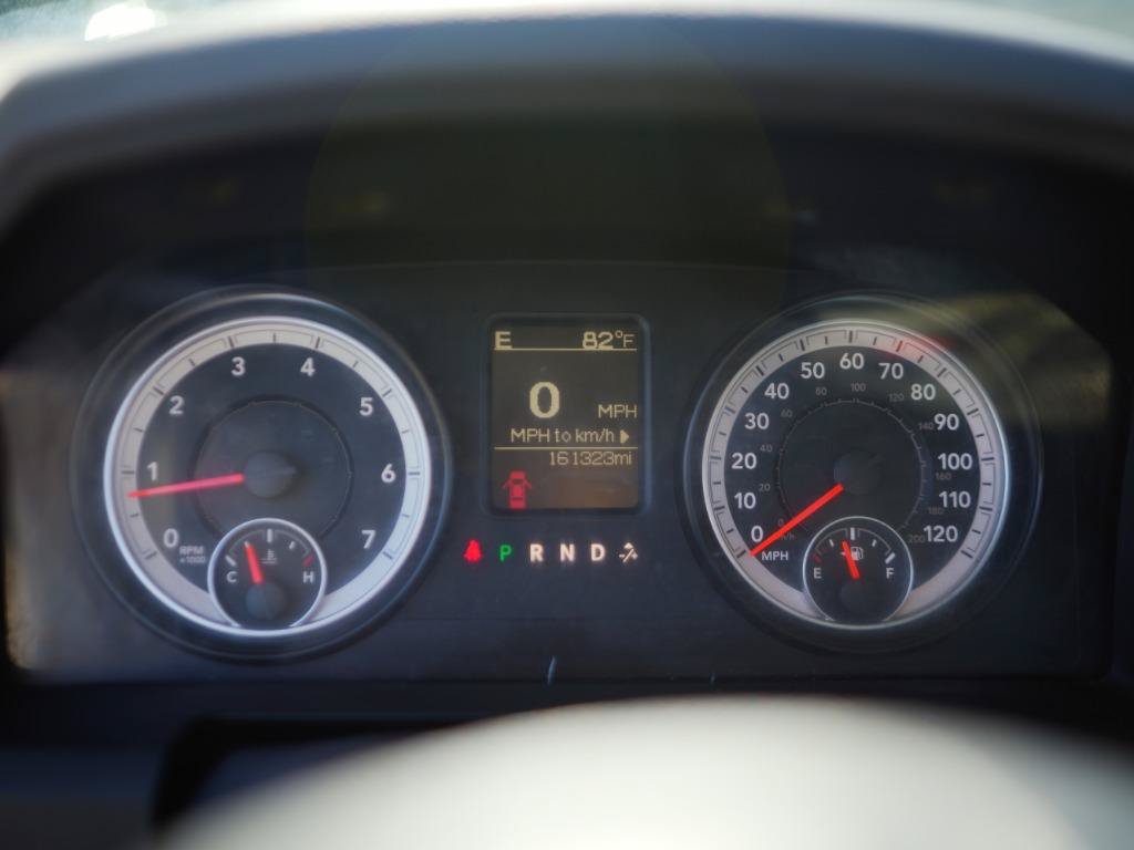 Used 2015 RAM 1500 Tradesman w/ Power & Remote Entry Group RWD image 25
