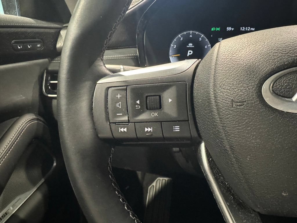 Used 2023 INFINITI QX60 Sensory w/ Cargo Package AWD/4WD image 15