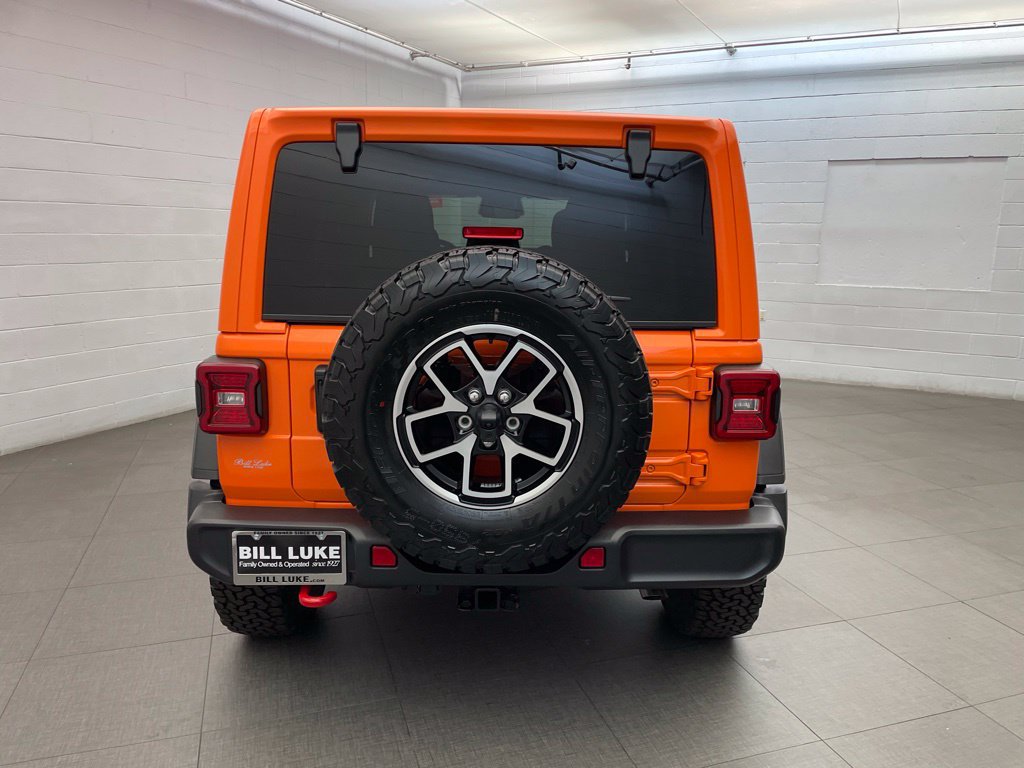 New 2026 Jeep Wrangler Unlimited Rubicon AWD/4WD image 4