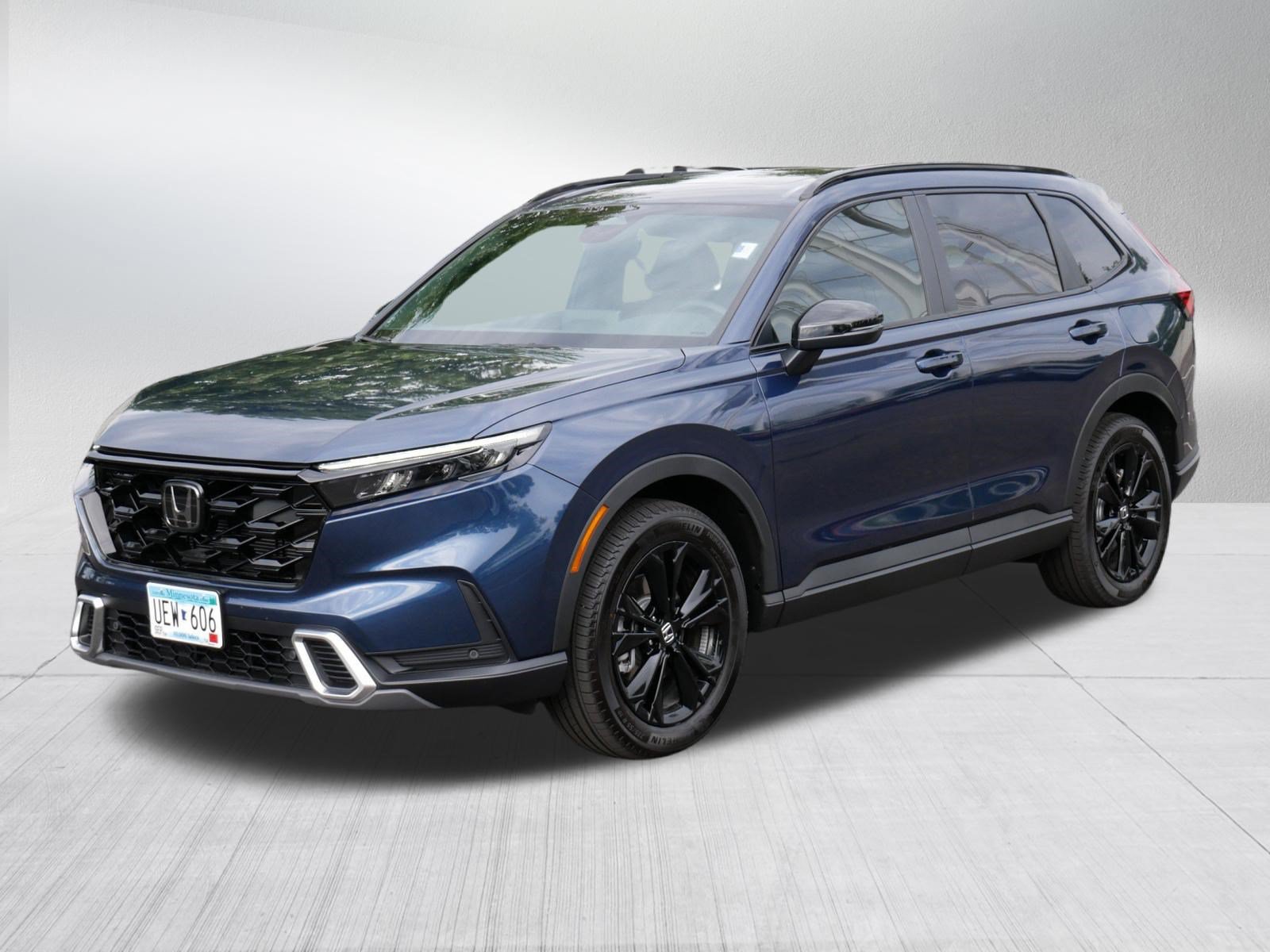 Certified 2026 Honda CR-V Sport Touring image 3