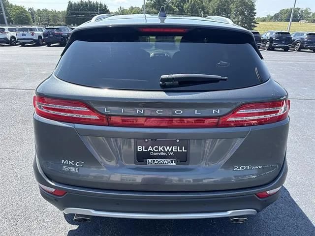 Used 2017 Lincoln MKC Select w/ Select Plus Package AWD/4WD image 5