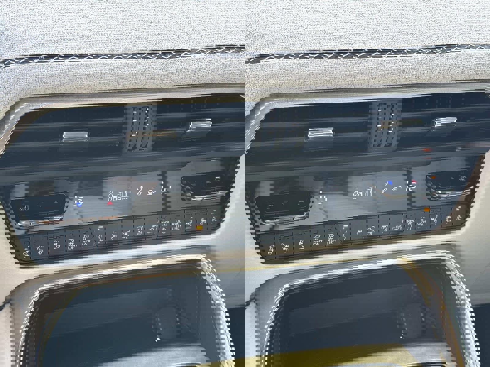 Used 2025 MAZDA CX-90 3.3 Turbo S w/ Premium Plus image 26