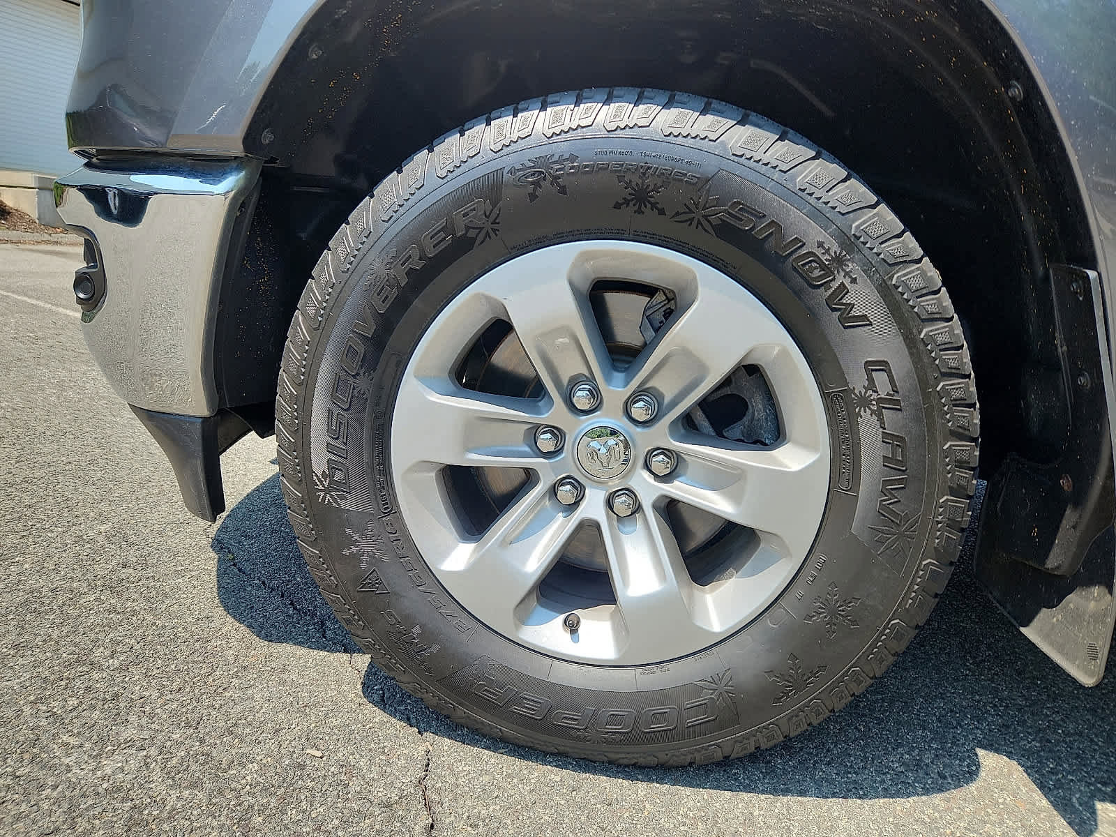 Used 2022 RAM 1500 Laramie image 9