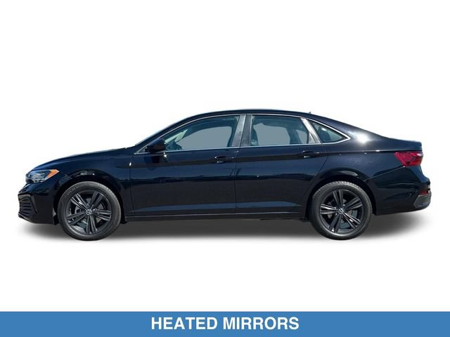 Used 2023 Volkswagen Jetta SE w/ Panoramic Sunroof Package FWD image 9
