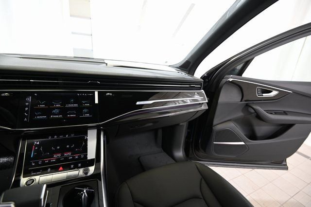 New 2026 Audi Q7 3.0T Premium Plus AWD/4WD image 32