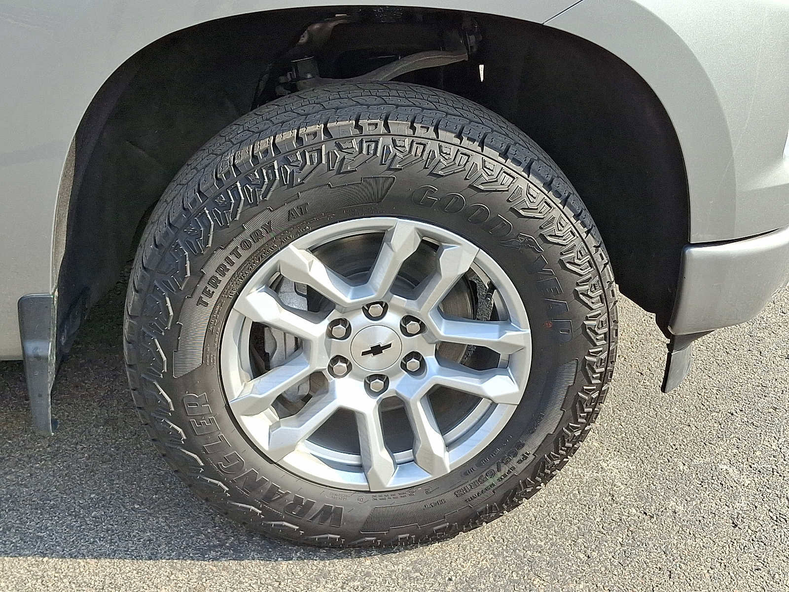 Certified 2024 Chevrolet Silverado 1500 RST image 8