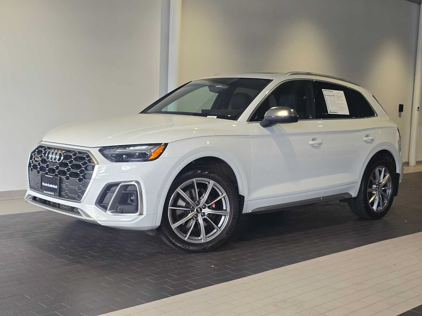Used 2021 Audi SQ5 Prestige w/ Prestige Package AWD/4WD image 1