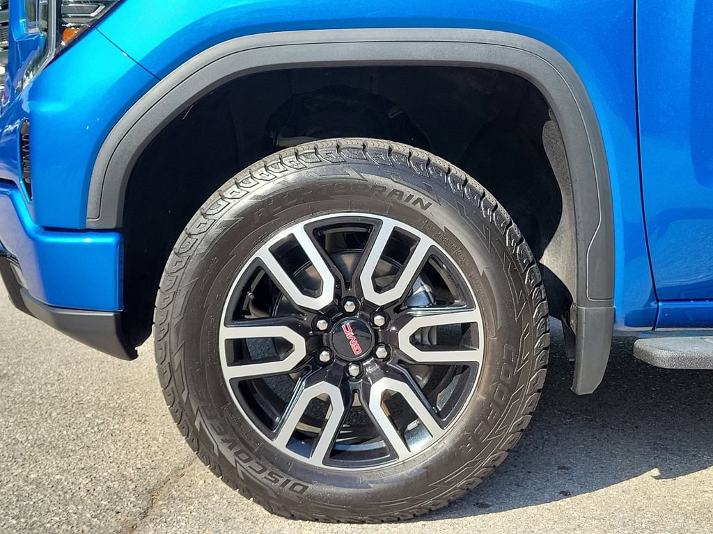 Used 2022 GMC Sierra 1500 AT4 w/ AT4 Preferred Package AWD/4WD image 6