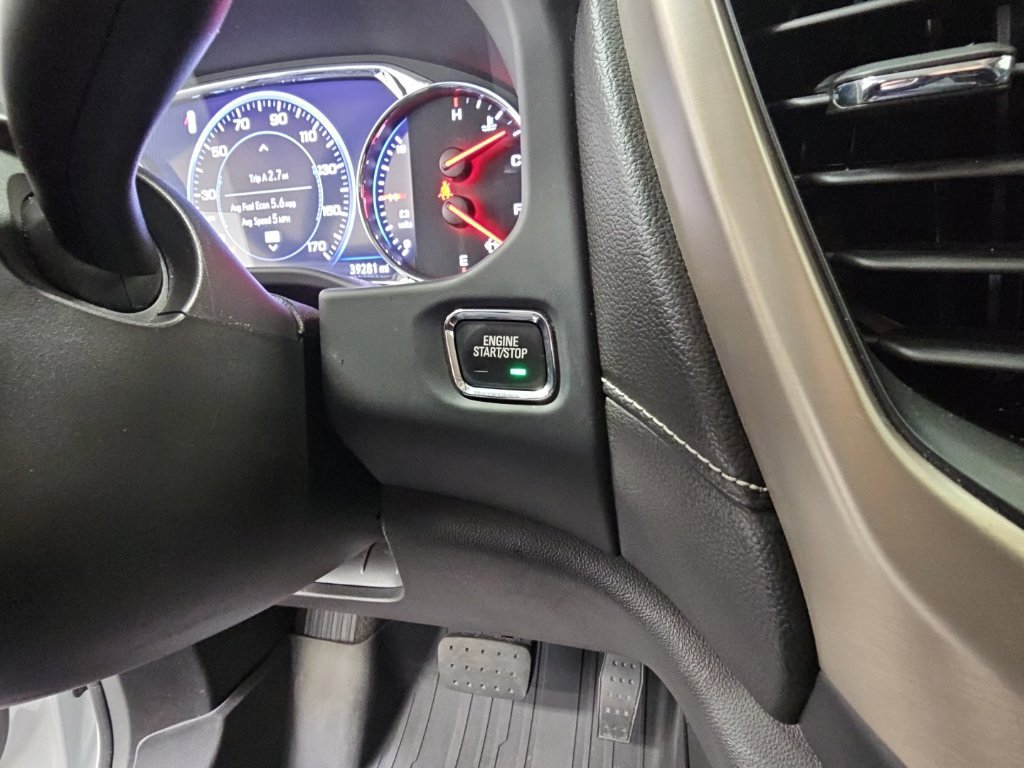 Used 2023 GMC Acadia Denali w/ Denali Ultimate Package AWD/4WD image 27