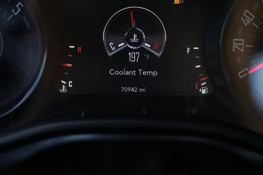 Used 2016 Dodge Challenger R/T Plus RWD image 38