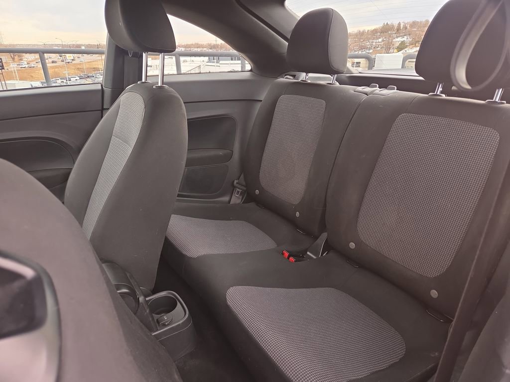 Used 2019 Volkswagen Beetle 2.0T S image 22