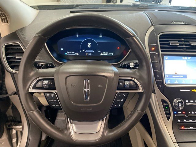 Used 2020 Lincoln Nautilus Premier w/ Equipment Group 101A AWD/4WD image 19