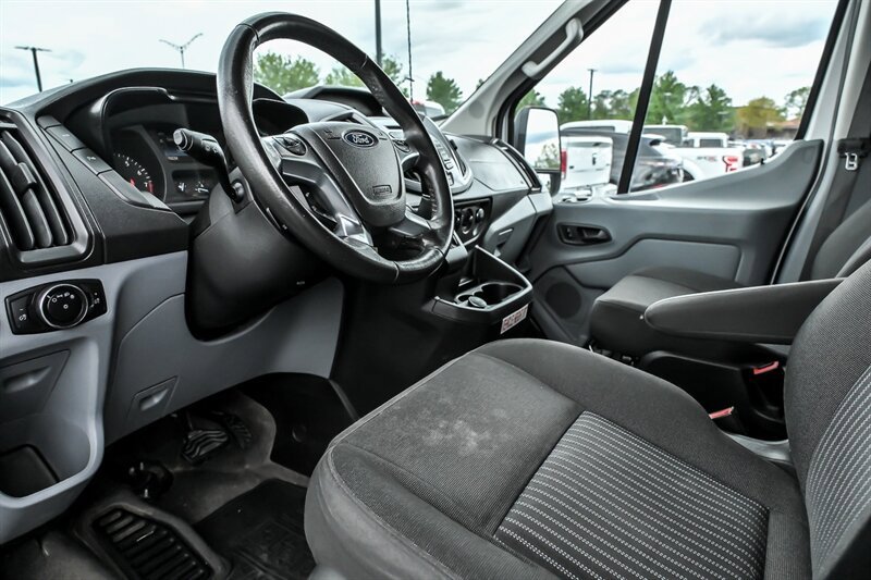 Used 2017 Ford Transit 150 XLT RWD image 15