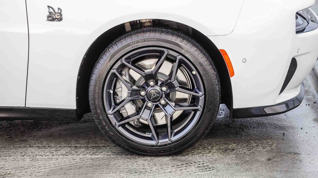 New 2026 Dodge Charger Scat Pack w/ Blacktop Package AWD/4WD image 11