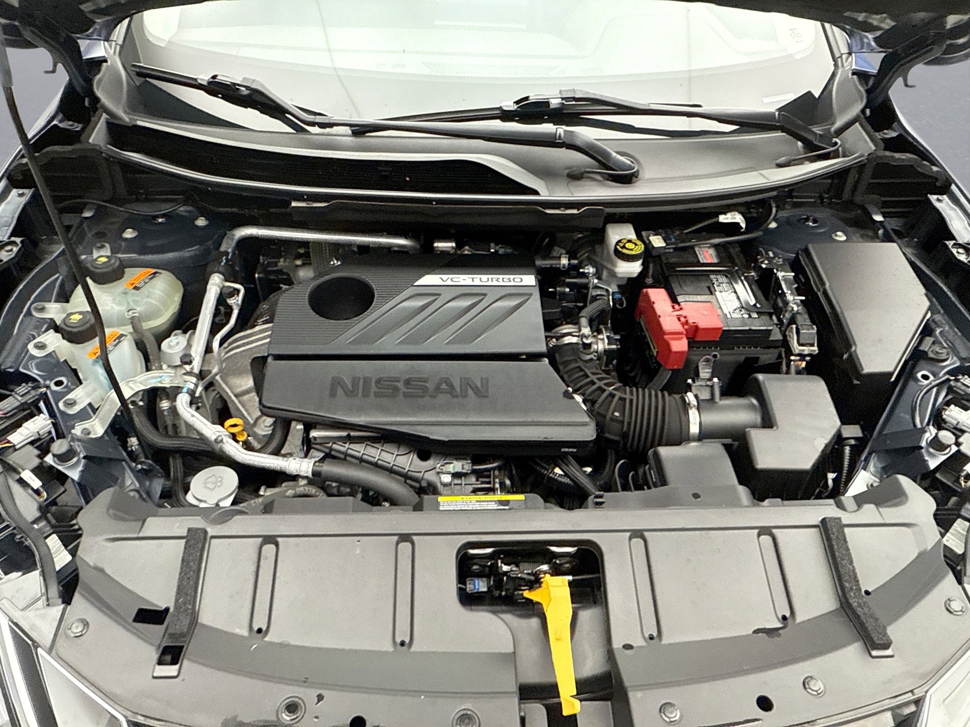 Used 2023 Nissan Rogue SV w/ SV Premium B Package image 24