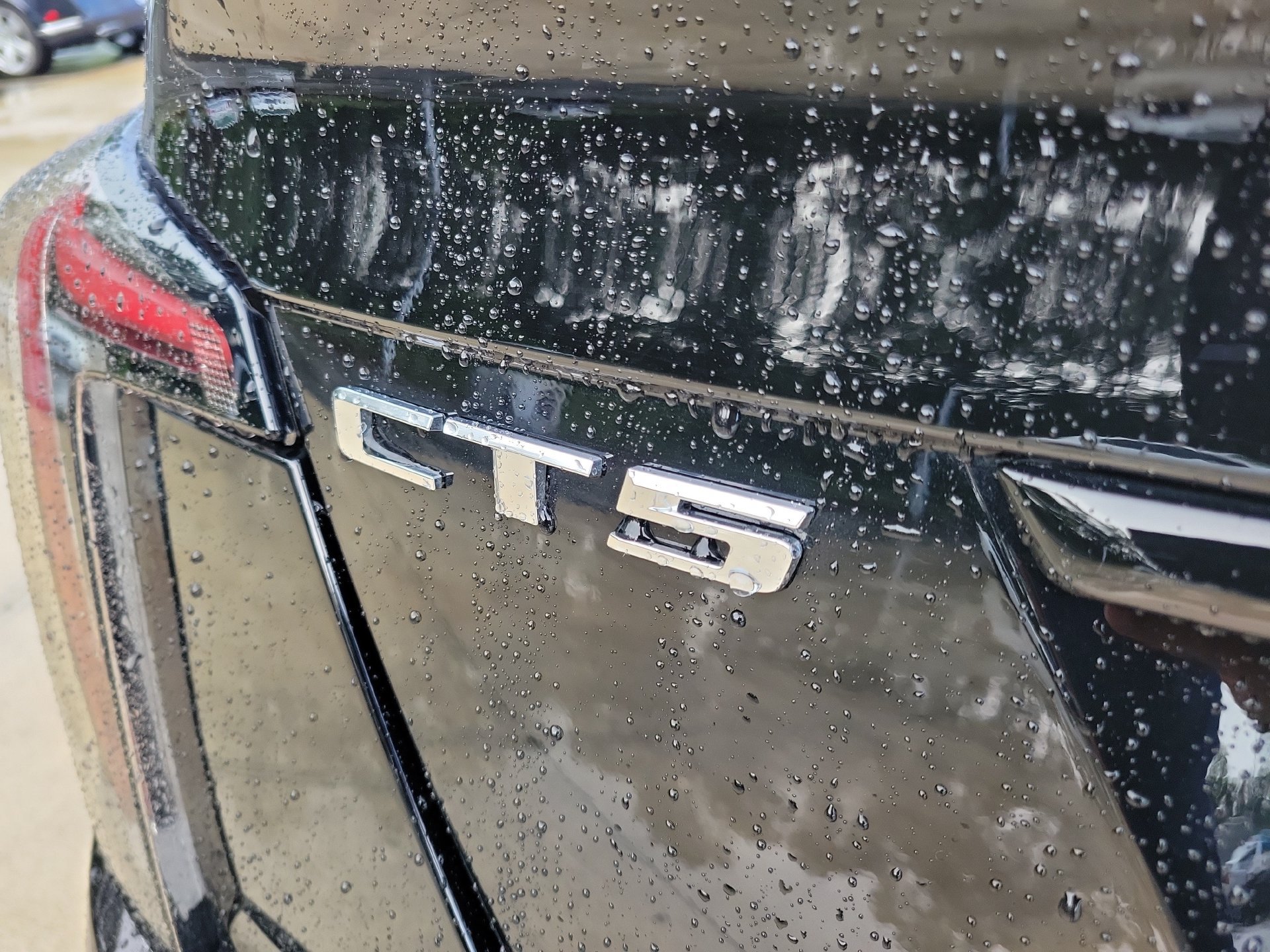 Used 2022 Cadillac CT5 V w/ Premium Package RWD image 12
