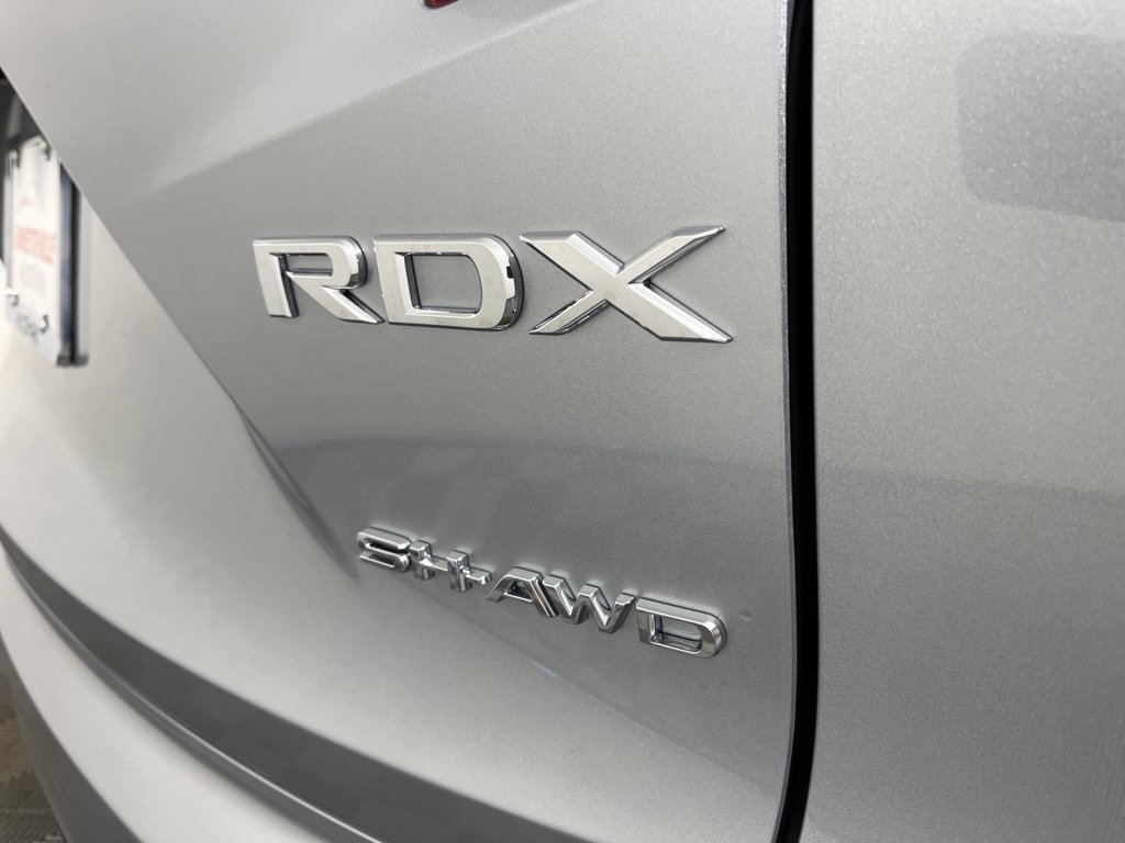 New 2026 Acura RDX SH-AWD image 5