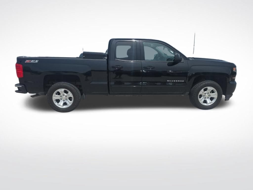 Used 2016 Chevrolet Silverado 1500 LT w/ All Star Edition AWD/4WD image 42