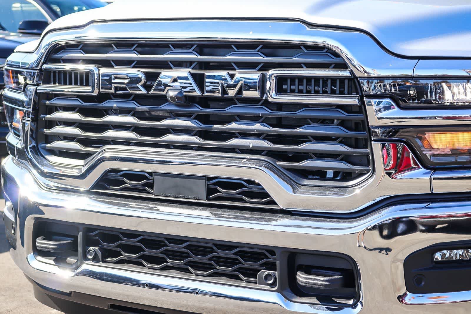 New 2027 RAM 3500 Tradesman AWD/4WD image 9