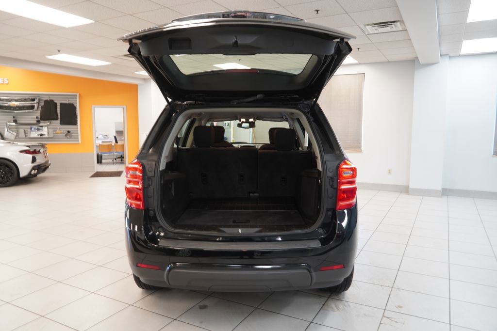 Used 2017 Chevrolet Equinox LS FWD image 9