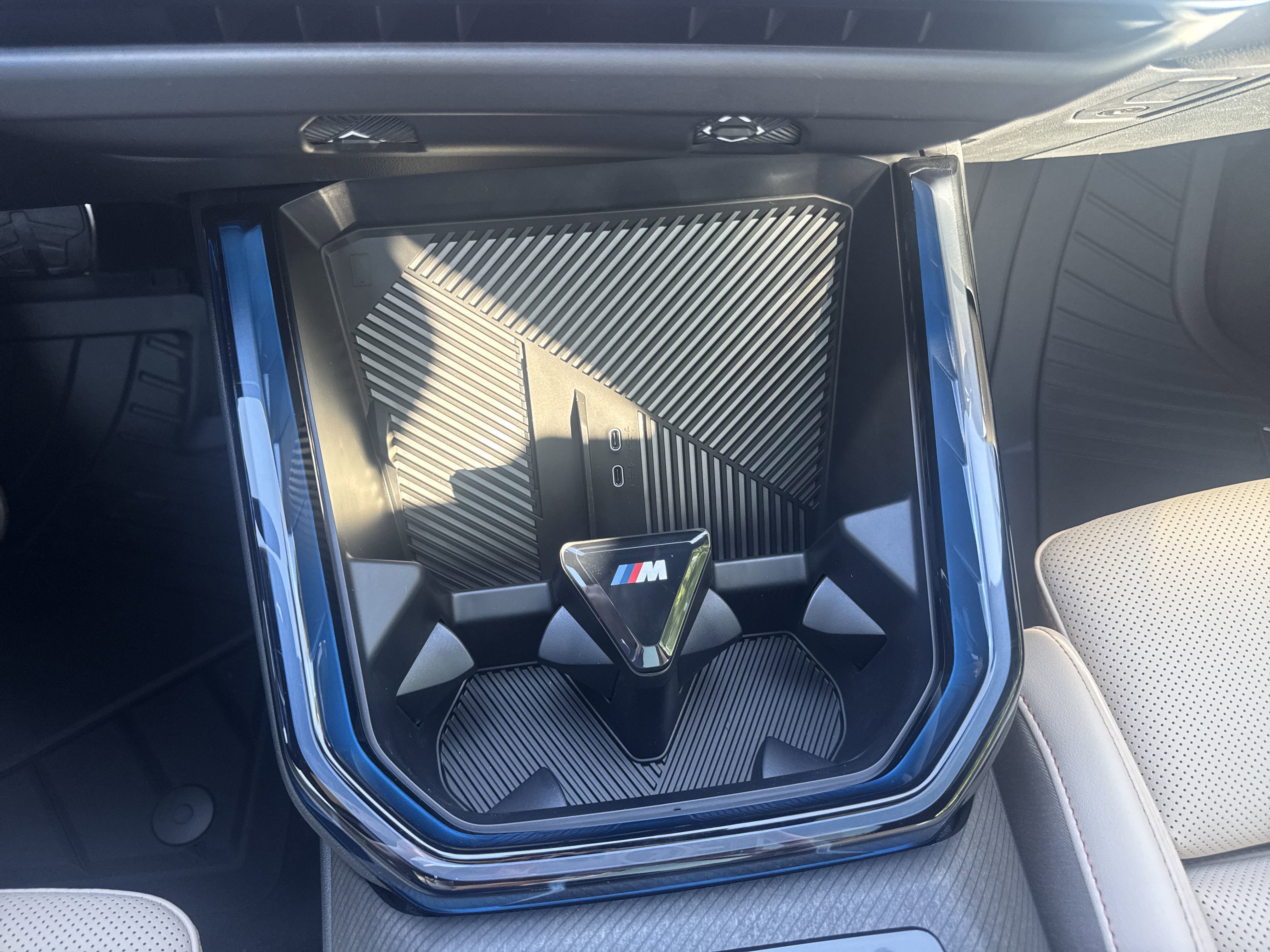 New 2025 BMW X3 xDrive30i w/ Premium Package image 16