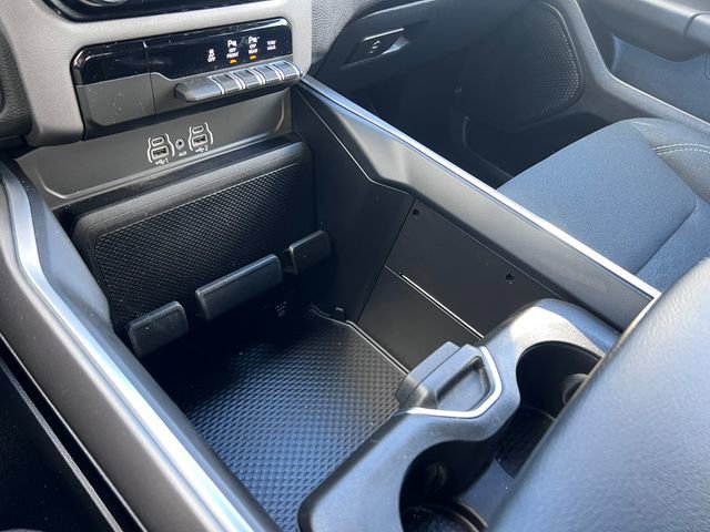 Used 2025 RAM 1500 Big Horn AWD/4WD image 28