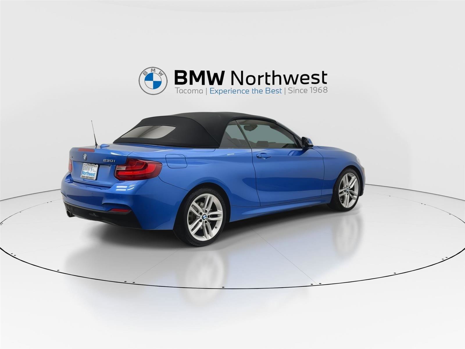 Used 2017 BMW 230i xDrive Convertible AWD/4WD image 3