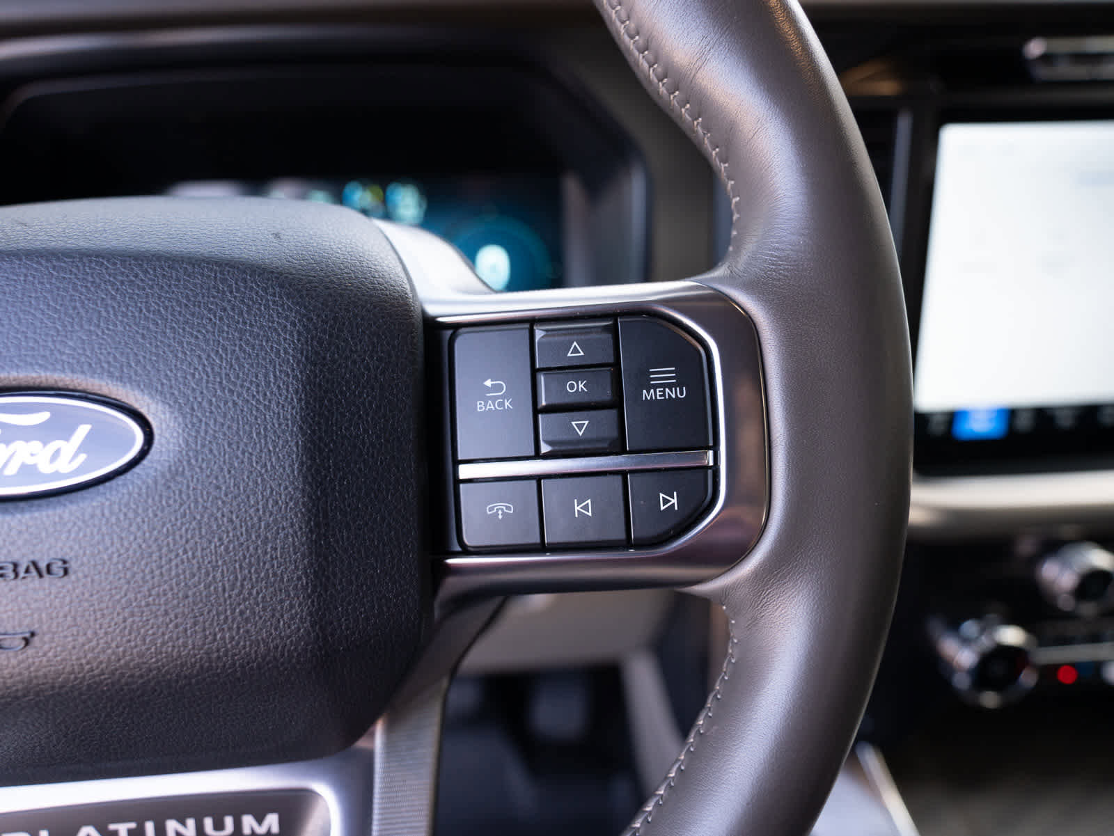 Used 2024 Ford F150 Platinum w/ Equipment Group 703A Plus image 27