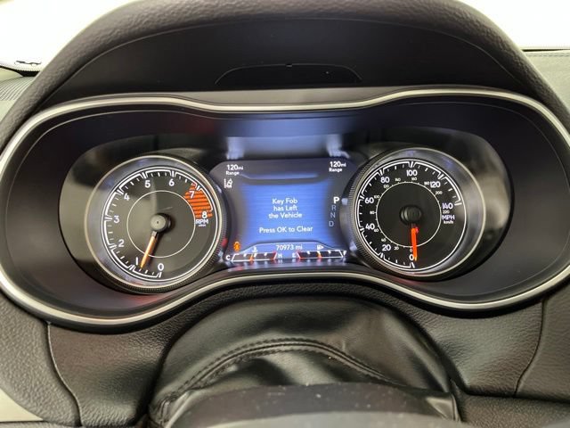 Used 2022 Jeep Cherokee Limited AWD/4WD image 25