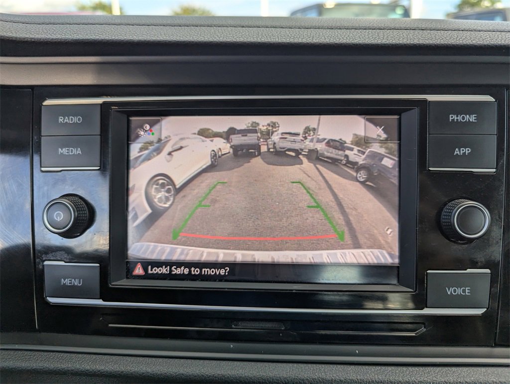 Used 2023 Volkswagen Jetta SE image 23