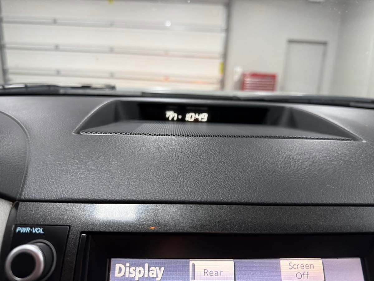 Used 2010 Toyota Sequoia Platinum RWD image 21