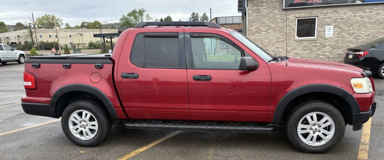 Used 2010 Ford Explorer Sport Trac XLT AWD/4WD image 6