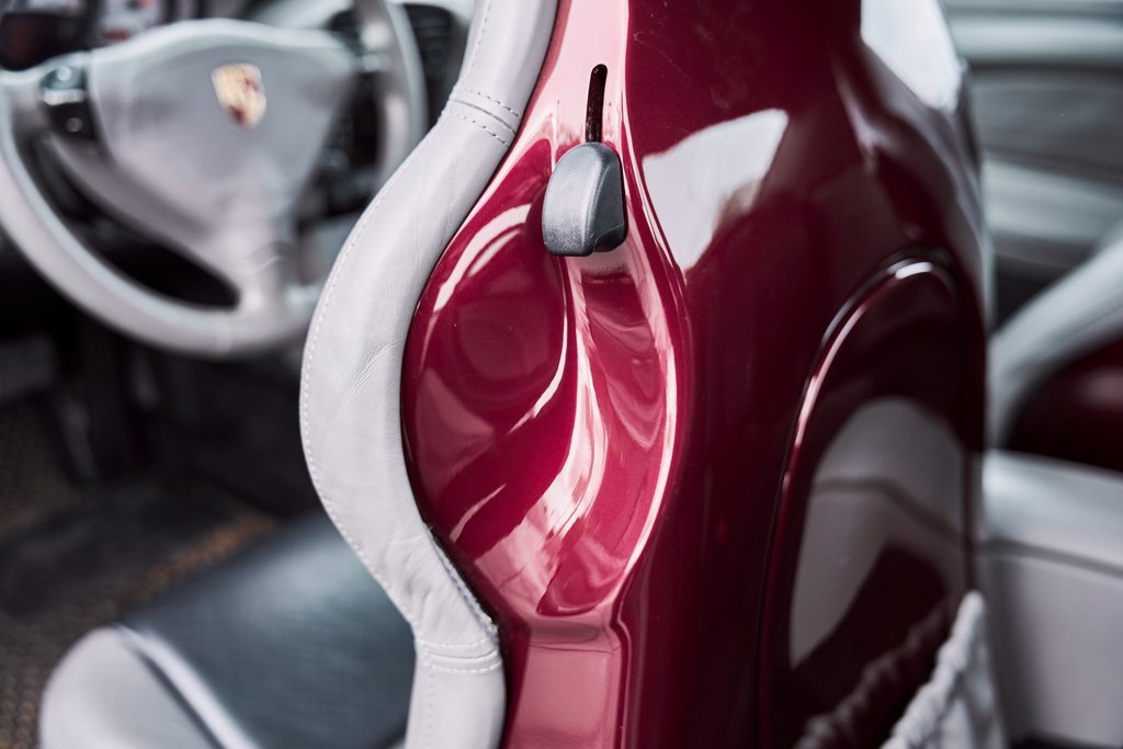 Used 2005 Porsche 911 Turbo image 48