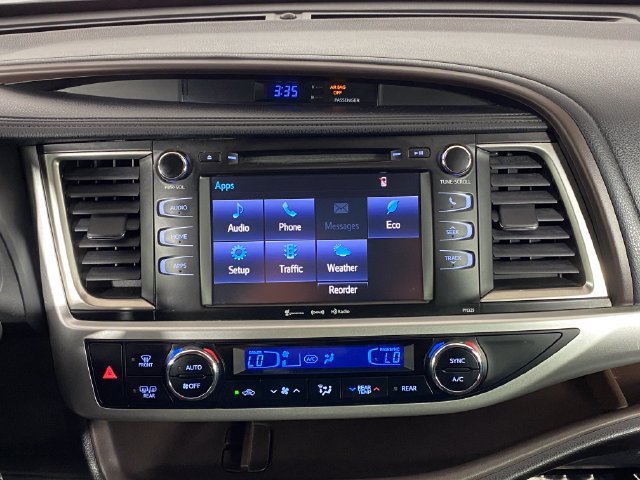 Certified 2017 Toyota Highlander Plus AWD/4WD image 16