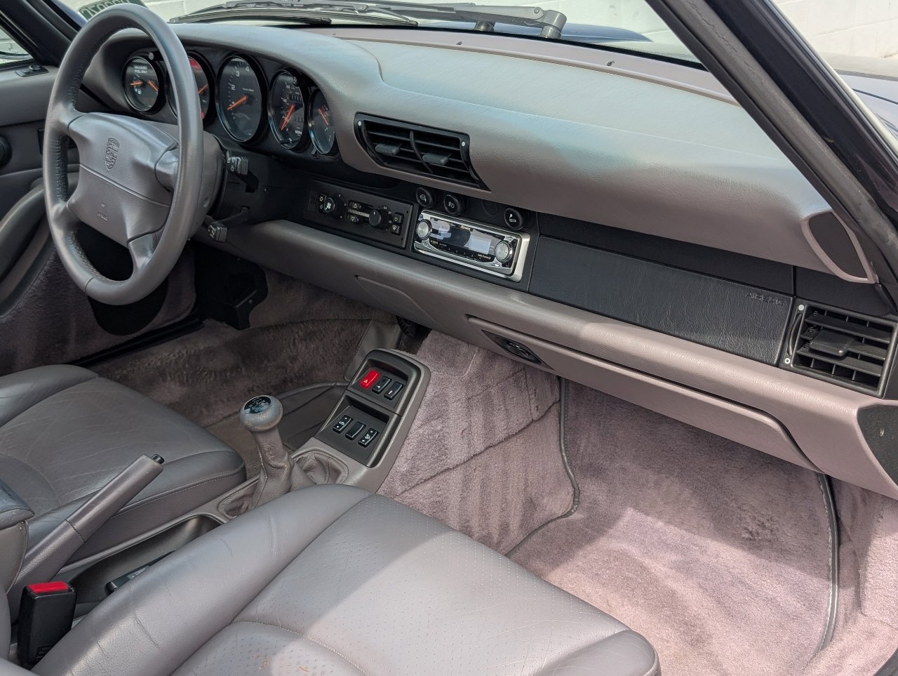 Used 1996 Porsche 911 Carrera image 13