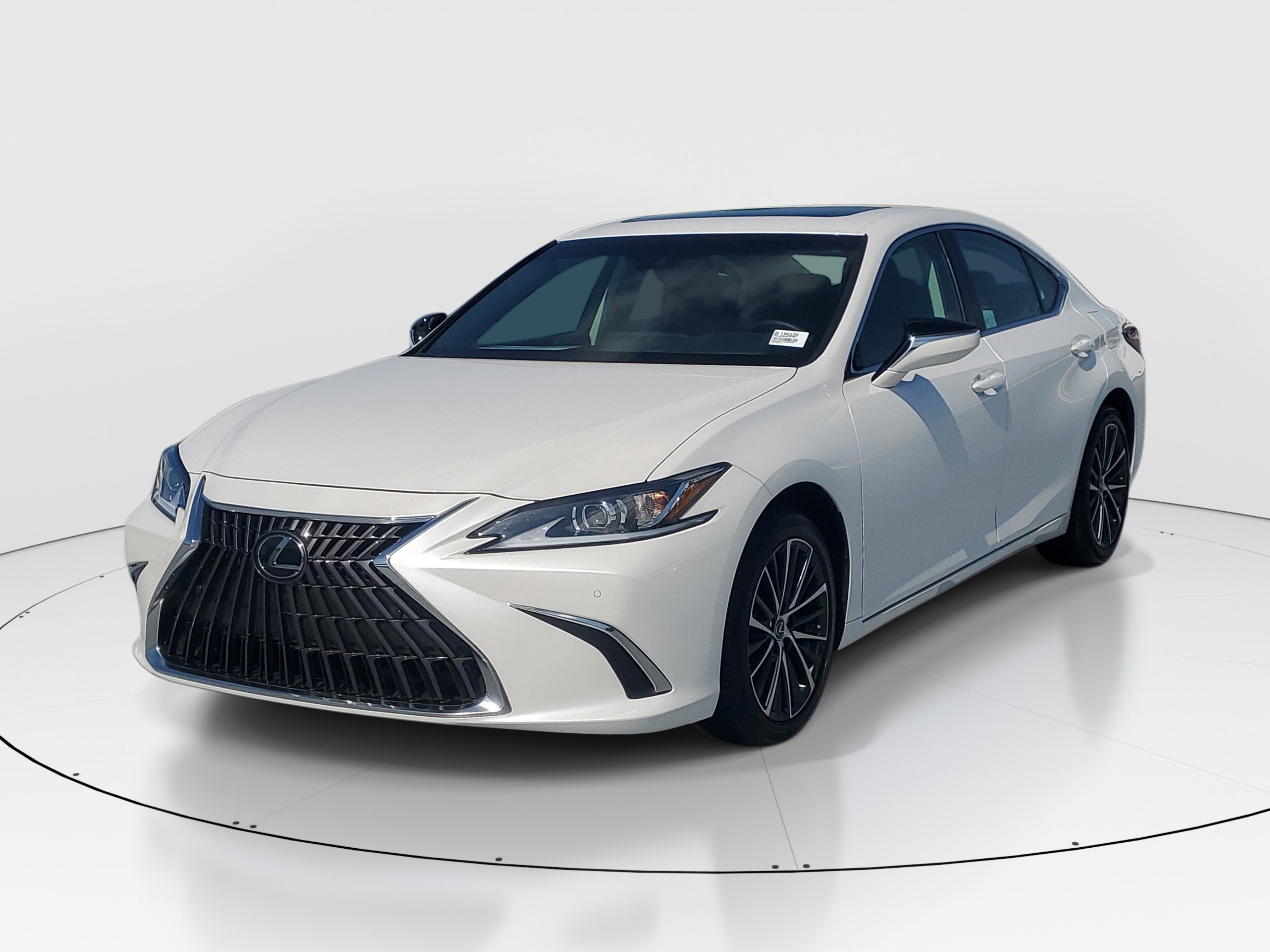 Used 2025 Lexus ES 350 w/ Premium Package FWD image 4