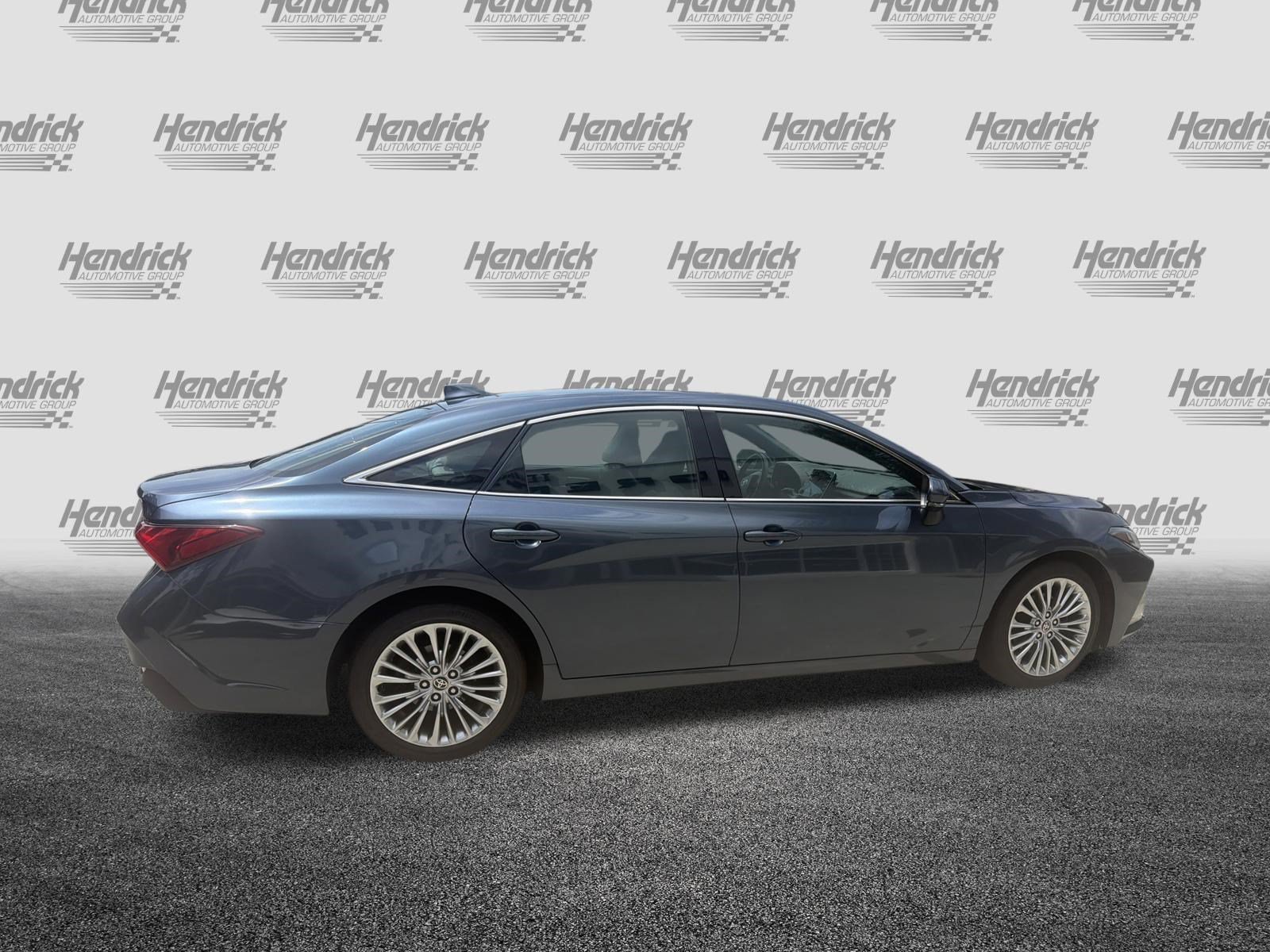 Used 2020 Toyota Avalon Limited w/ Advanced Safety Package FWD image 11