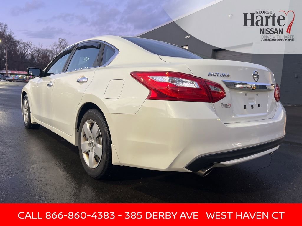 Used 2016 Nissan Altima 2.5 S w/ Power Driver Seat Package image 3