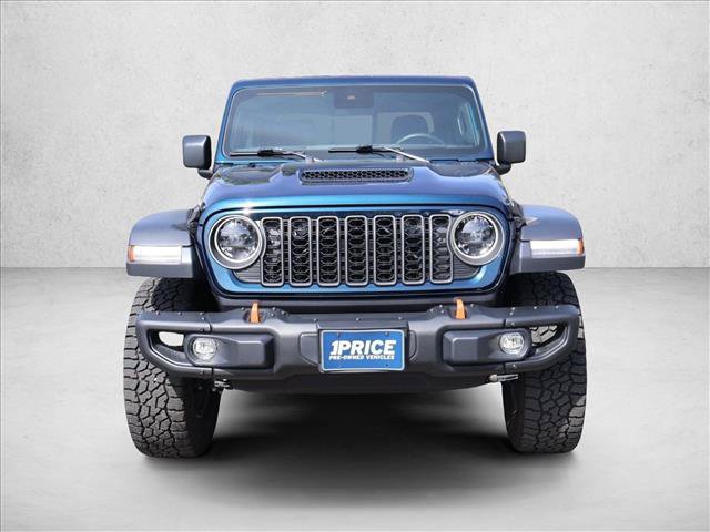 Used 2025 Jeep Gladiator Mojave w/ Steel Bumper Group AWD/4WD video 2