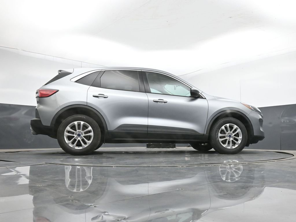 Used 2021 Ford Escape SE image 46