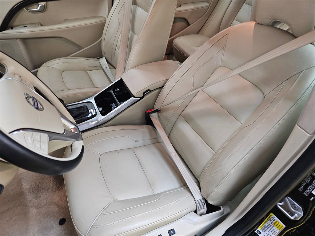Used 2015 Volvo S80 T6 w/ Climate Package image 22